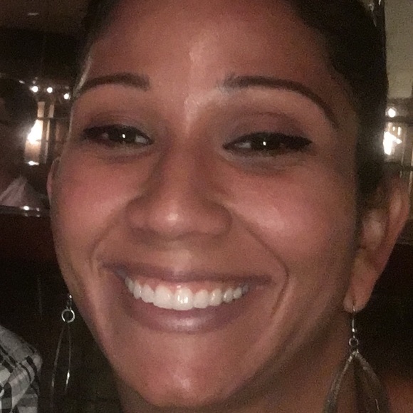 Meet your Posher, Marilyn - Picture 1 of 1